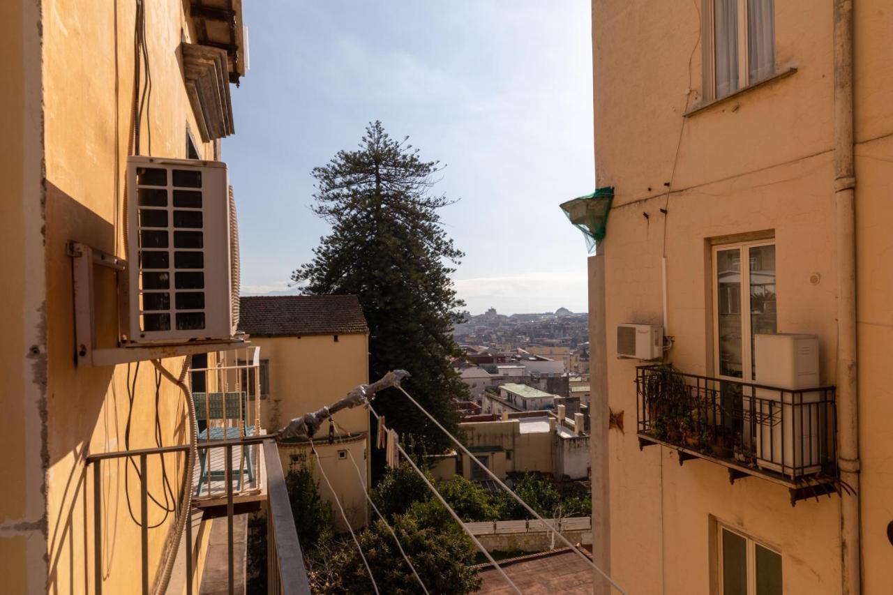 Apartment With Sea View With 2 Lifts Above Montesanto! Naples Exterior photo